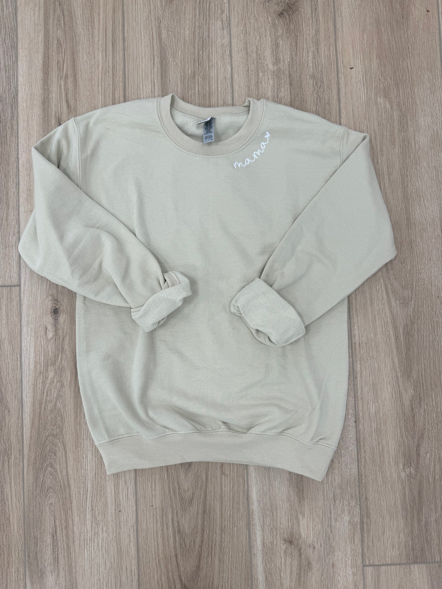 Mama collar embroidered sweatshirt