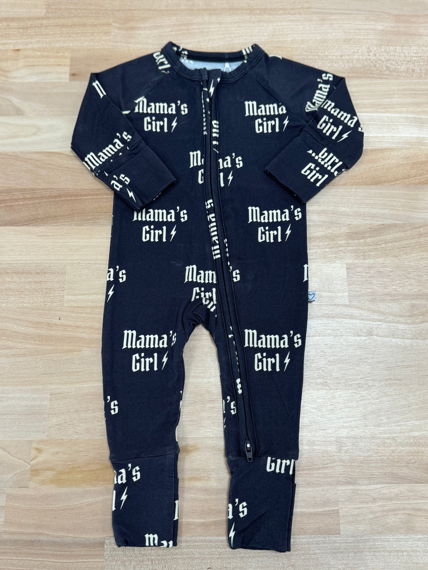 Mama’s Girl Sleeper (Black)