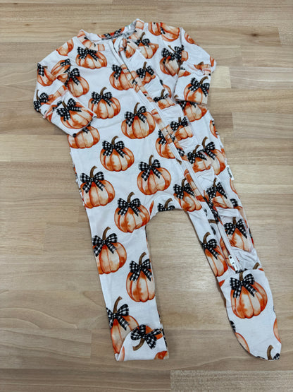 Lilly pumpkin sleeper