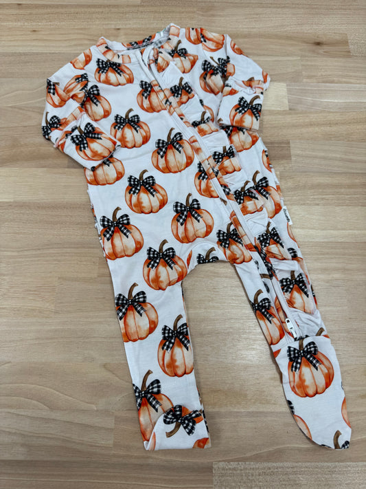 Lilly pumpkin sleeper
